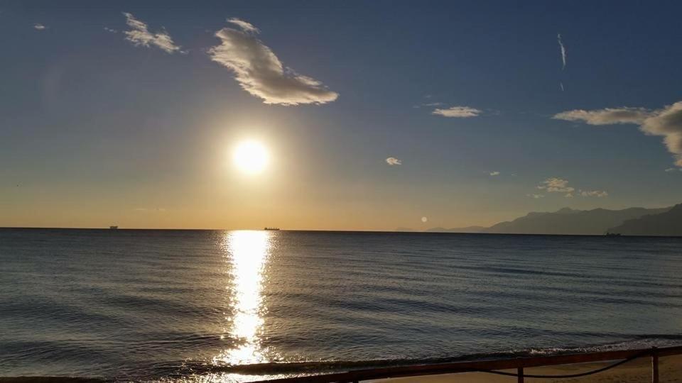 Azzurro Ostello Pontecagnano Faiano Exterior foto
